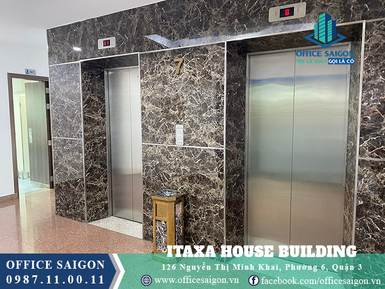 Hệ thống thang máy sang trọng tại tòa nhà cho thuê văn phòng Itaxa House Building tại quận 3