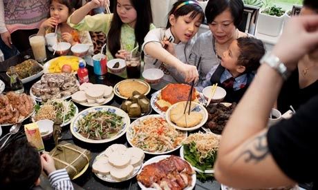 Sau khi tiễn ông Táo, đây là 4 việc nhất định phải làm để cả nhà gặp may mắn