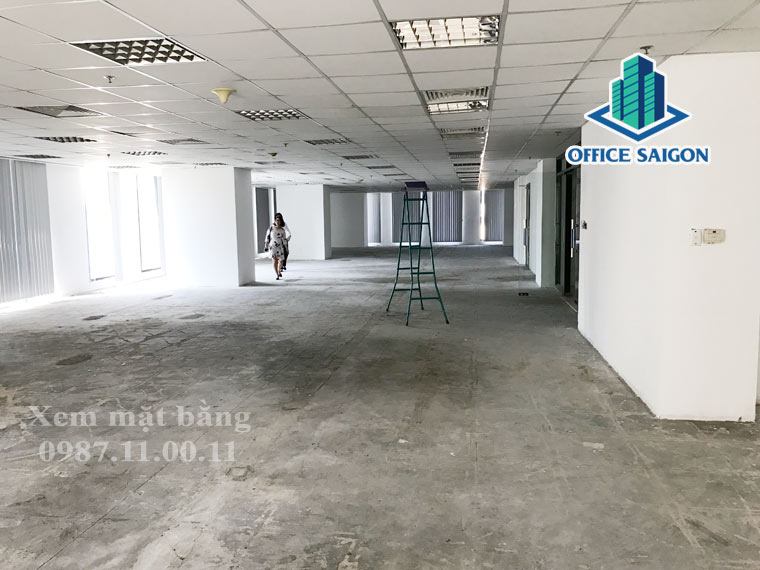 View 500m2 lầu 12 đang cho thuê tại Green Power