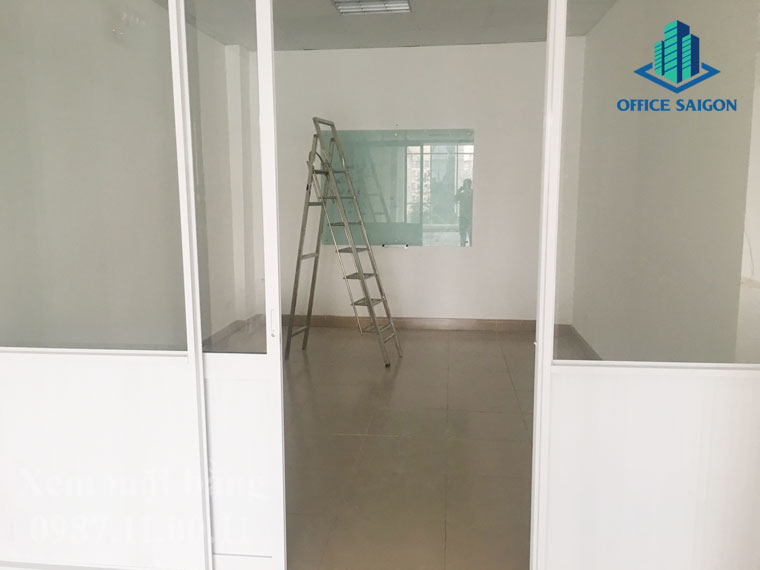 View phòng nhỏ 20m2 tại tòa nhà Sumikura đường Cộng Hòa