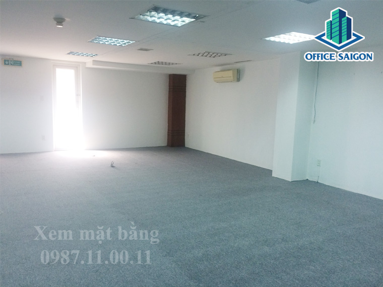 Sàn văn phòng có sẳn thảm còn mới tại Lotus building