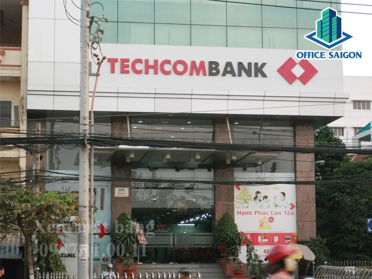 Mặt tiền phía trước tòa nhà DTC building