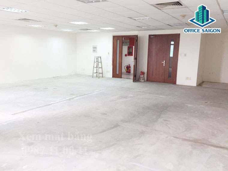 Tòa nhà Hoàng Triều là cao ốc có vị trí đẹp tại đường Phổ Quang