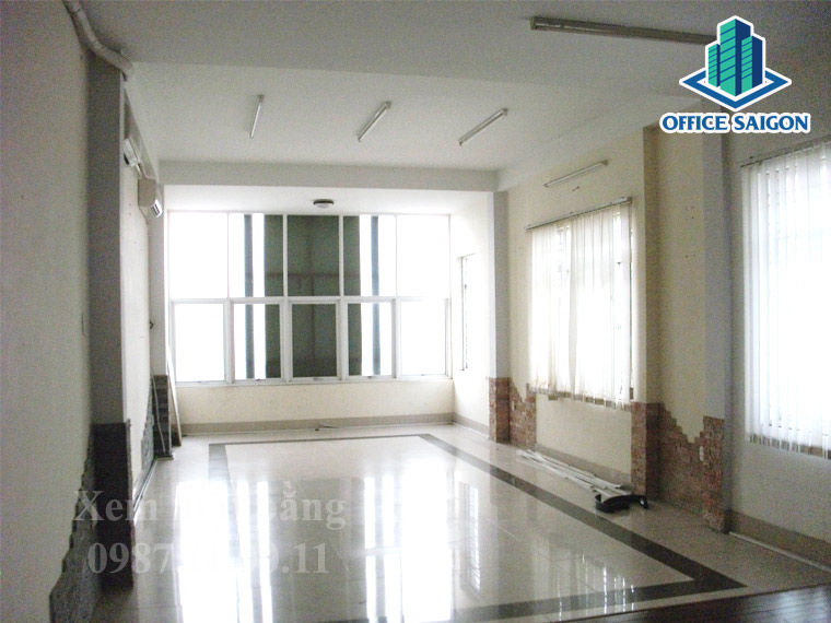 Tòa nhà hồng loan building là cao ốc giá rẻ Tân Bình