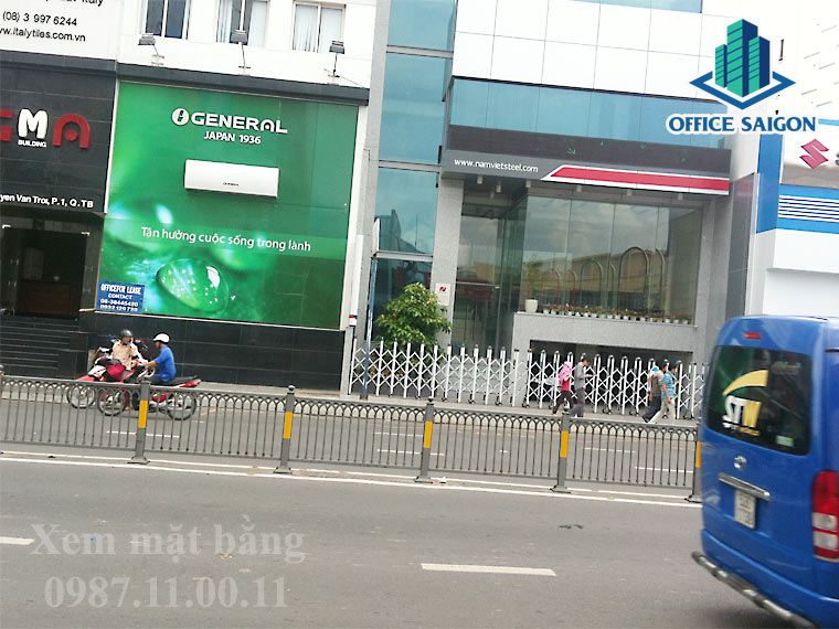 View đường Nguyễn Văn Trỗi phía trước tòa nhà GMA building