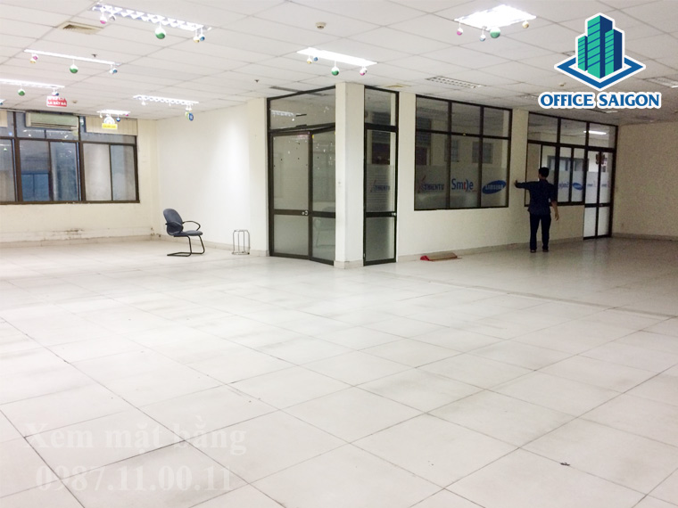 Một góc view khác của lầu 5 diện tích 150m2 tại lầu 5 cao ốc Sovilaco building