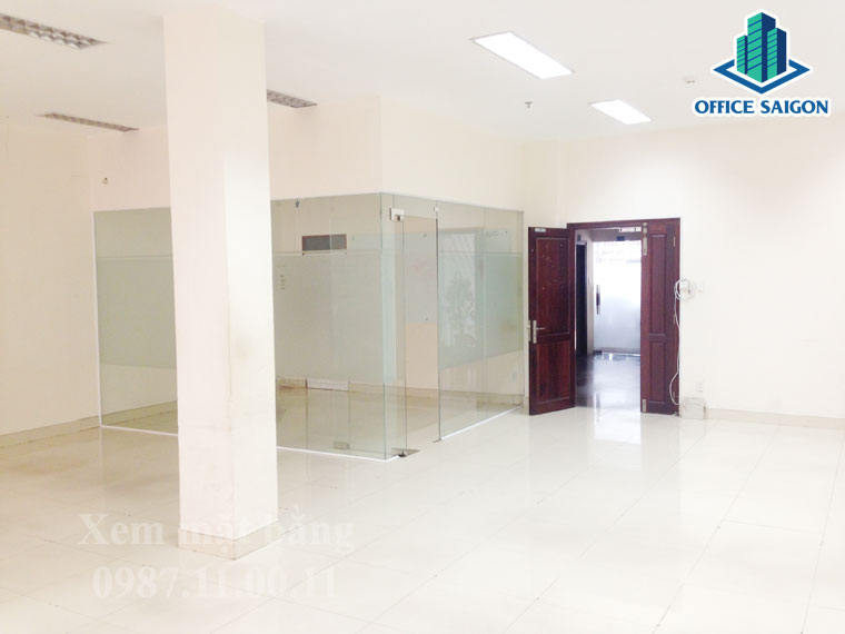 Một góc view khác của diện tích 80m2 tại HYAT building quận 1