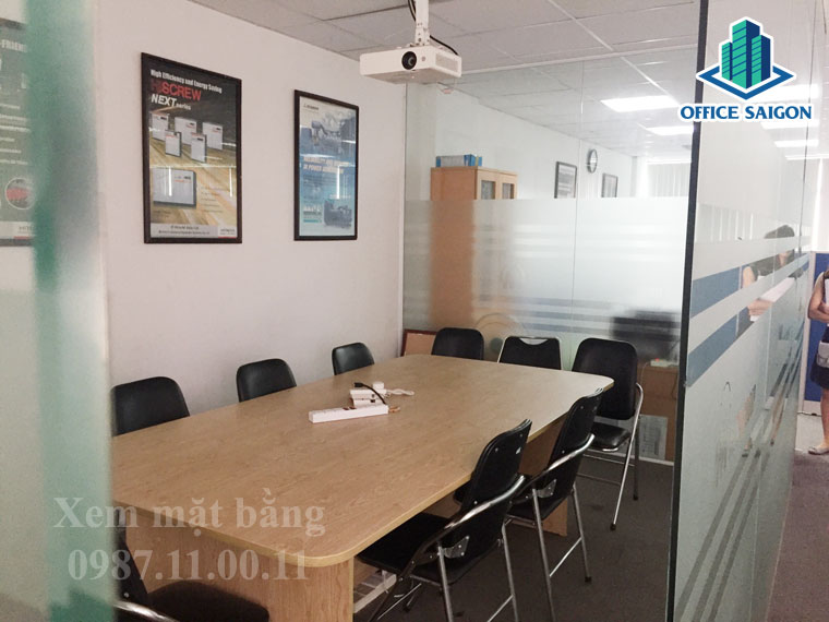 Một văn phòng sắp hết hợp đồng tại AGE building đường Xô Viết Nghệ Tỉnh