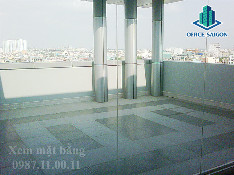 View sân thượng tòa nhà, rất thoáng