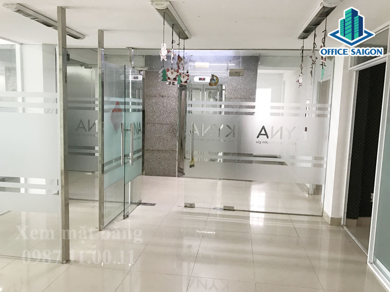 View tầng lững công ty Kyna thuê tại tòa nhà Cosmobiz building