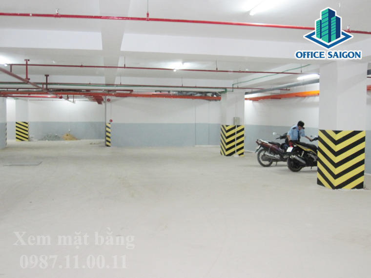 Hầm giữ xe tại Cavi building khá rộng rãi, thông thoáng