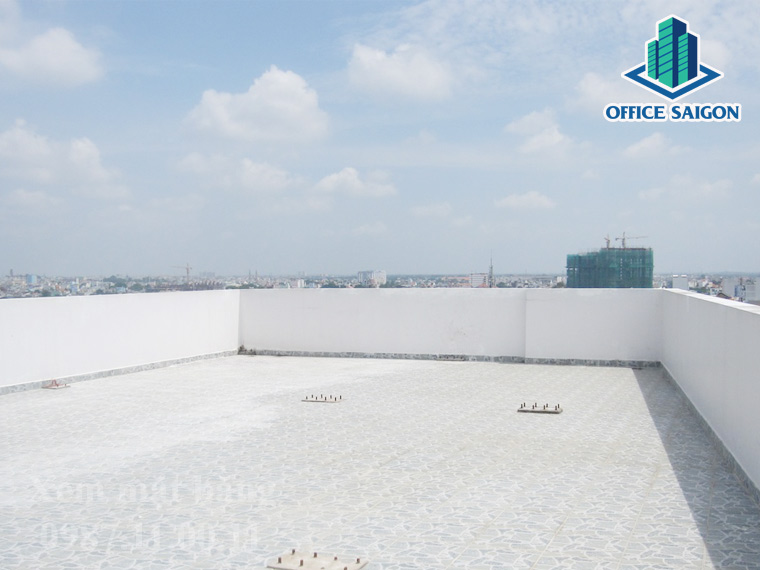 View khoảng sân thượng tại cao ốc Cavi building