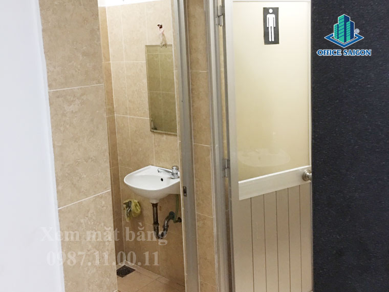 View hệ thống toilet tại tòa nhà văn phòng GIC building