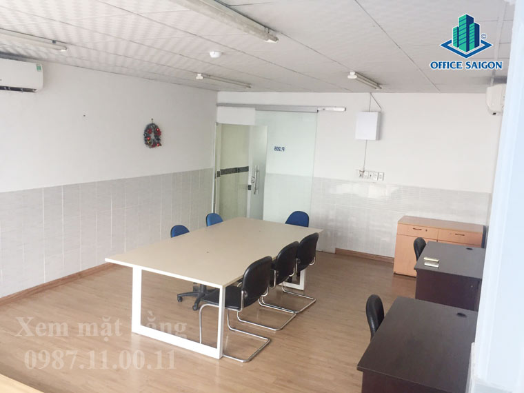 Phòng 40m2 tại Vietphone building quận 1 bao gồm nội thất