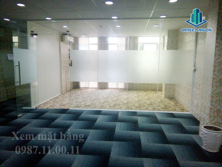 Phòng 58m2 tại Titan building khách vừa hết hợp đồng vẫn còn fitout