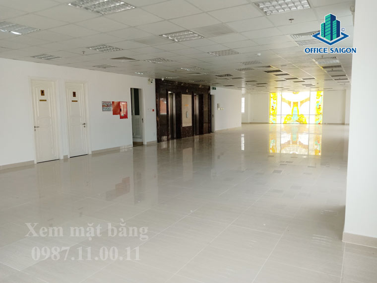 Hai thang máy tốc độ cao và hệ thống PCCC tiêu chuẩn tại Lion building