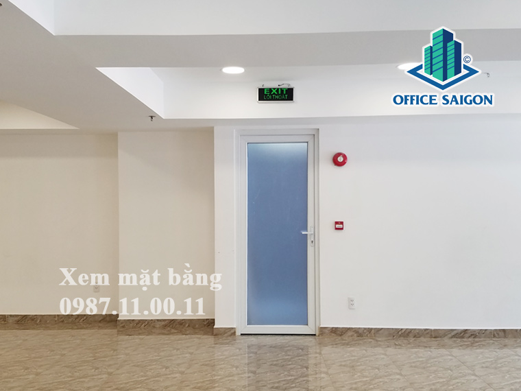 Lối thoát hiểm tại văn phòng cho thuê Emerald Central quận 3