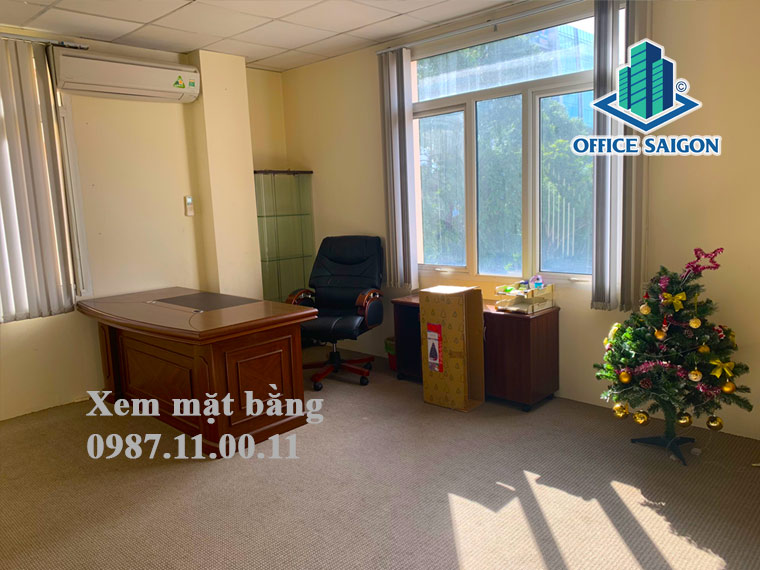 Sàn văn phòng được lót thảm sang trọng tại Vinacam Building quận 1