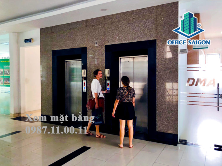 Hệ thống thang máy hiện đại tại Cmard 2 Building quận 1