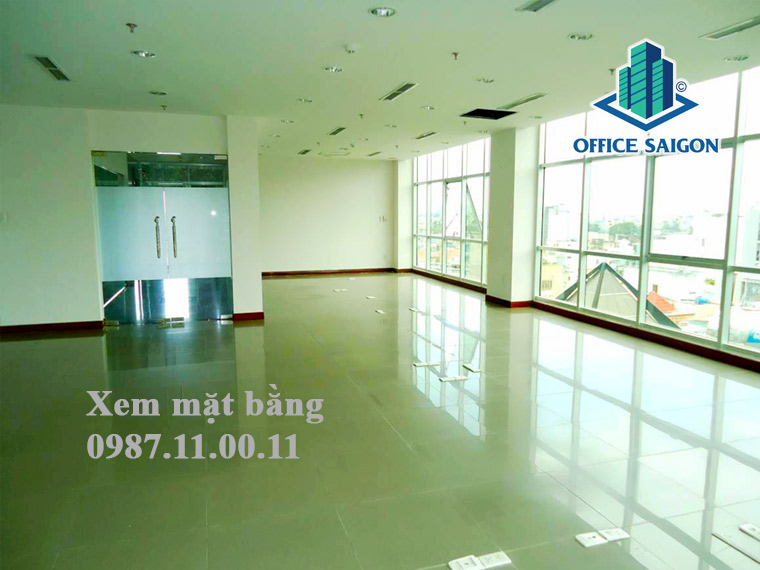 Sàn văn phòng được lot gạch men sang trọng tại TKT Building quận 1