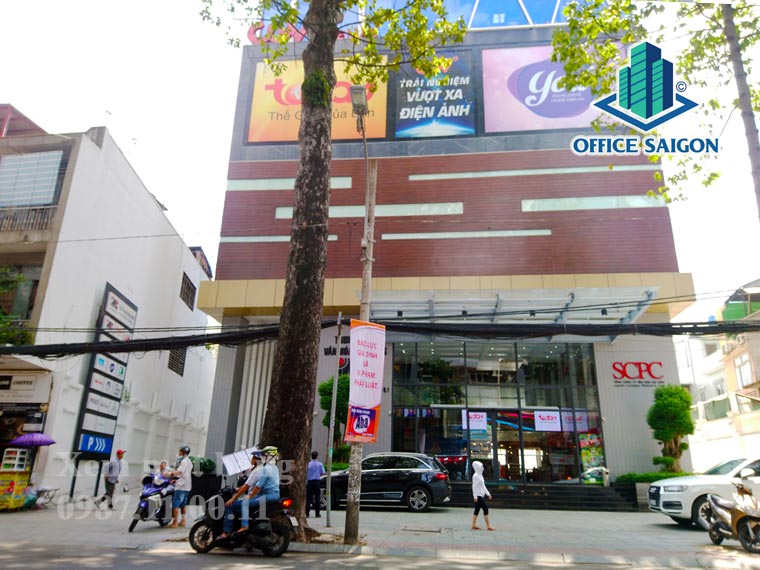 Lối vào văn phòng cho thuê IMC Building quận 1