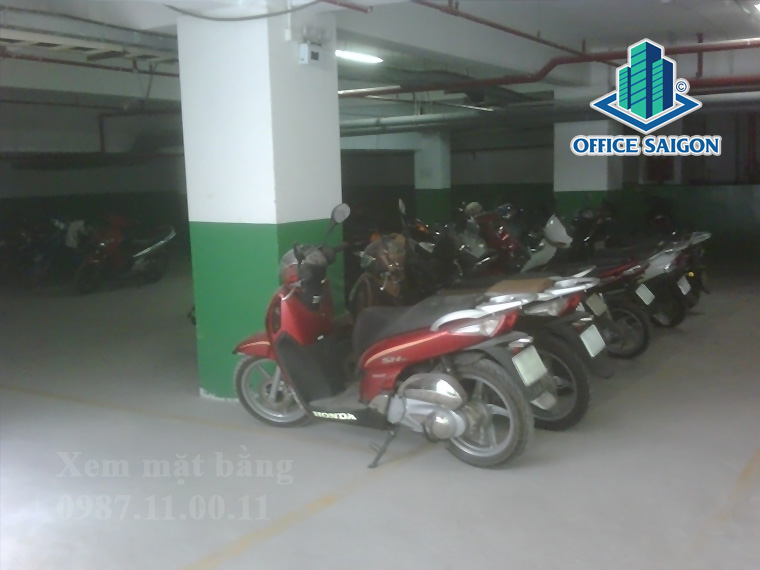 Hầm giữ xe rộng thoáng tại văn phòng cho thuê Jabes 2 Building quận 3