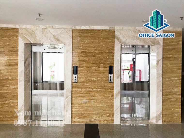 Hệ thống thang máy sang trọng tại Adelle Building quận Tân Bình