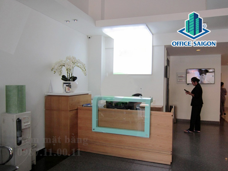 Lễ tân tại toà nhà cho thuê văn phòng TV Building quận 1