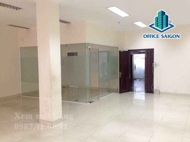 Sàn văn phòng được lát gạch men sang trọng tại TV Building quận 1