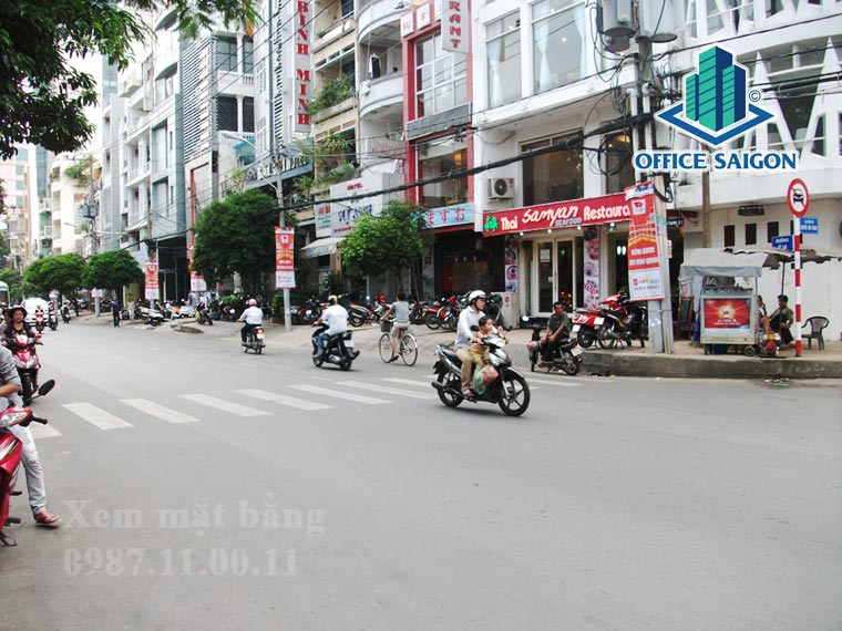 Giao thông tại văn phòng cho thuê Lucky Star Building quận 1