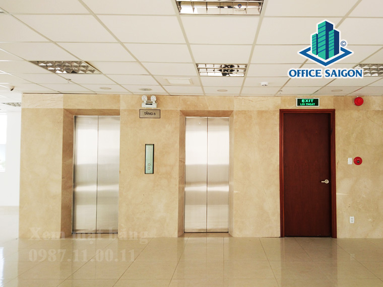 Hệ thống thang máy sang trọng tại toà nhà Mekong Office Building quận Tân Bình