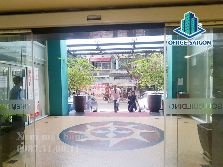 Phía trước toà nhà văn phòng cho thuê Thiên Sơn Building quận 3
