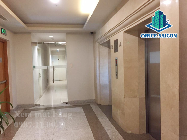 Hệ thống thang máy tốc độ cao tại toà nhà Iwa Square Building quận 1