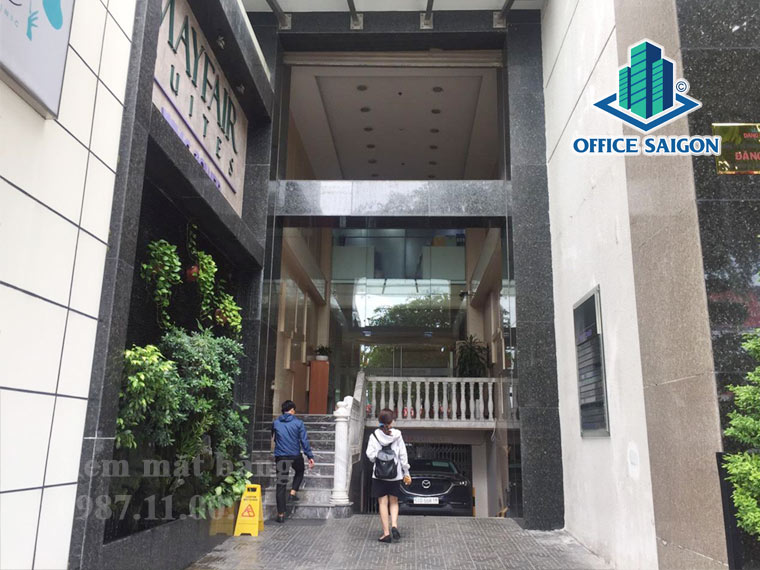 Lối vào văn phòng cho thuê WMC Building quận 1