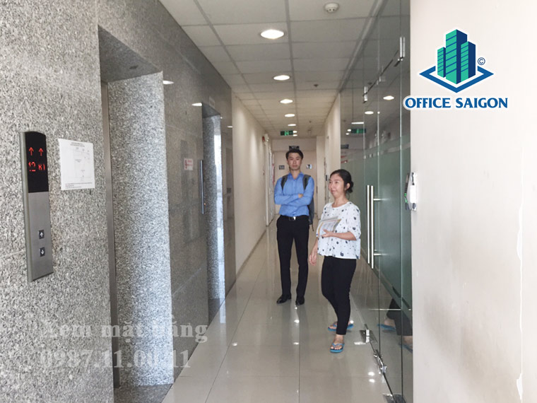 Hành lang văn phòng cho thuê Vimedimex Building quận 1