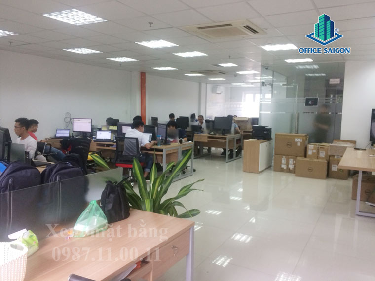 View diện tích 120m2 lầu 3 khách hàng hết hợp đồng ở Xuân Thủy building