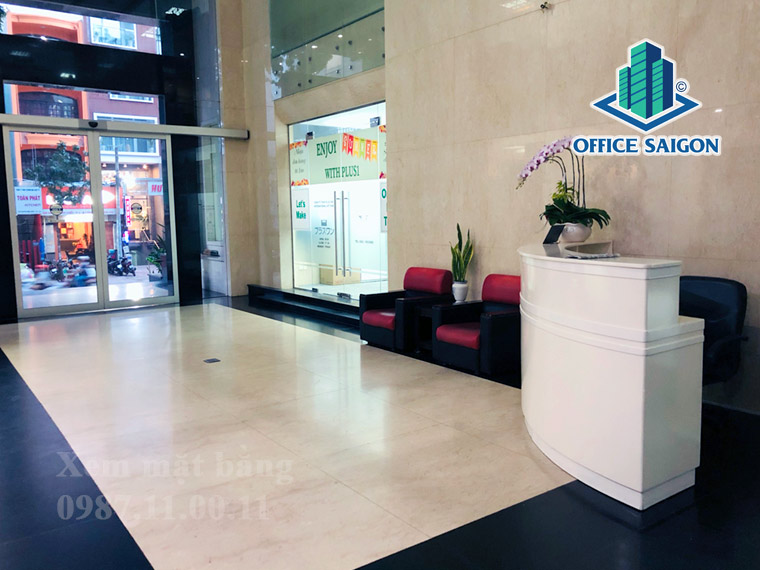 Lễ tân tại tòa nhà cho thuê văn phòng Saigon Prime Building quận 3