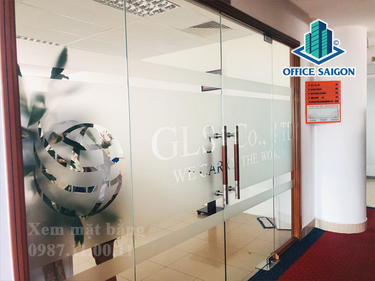 Vách ngăn kính cường lực tại tòa nhà cho thuê DC Tower quận 3