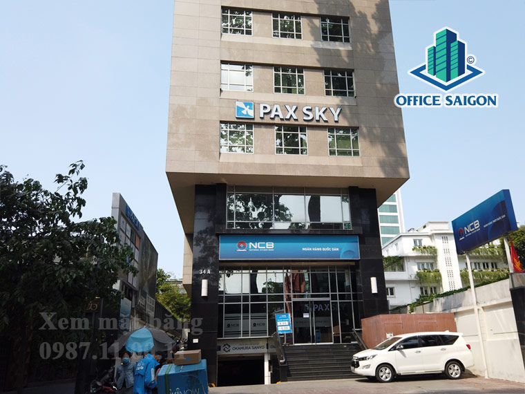 Lối vào tòa nhà văn phòng cho thuê Paxsky 2 Building quận 3