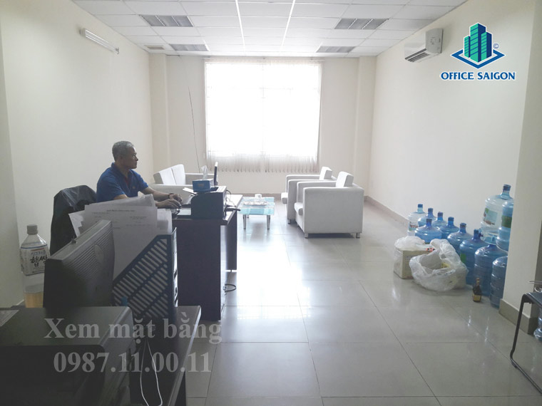Mặt tiền thực tế tại CTV building do Office Saigon ghi nhận lại
