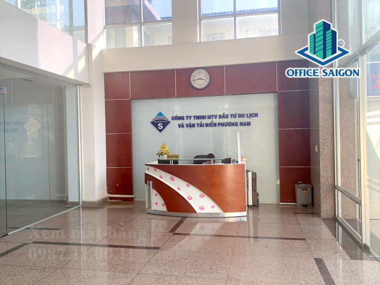 Quầy lễ tân của tòa nhà cho thuê văn phòng Octagon Building quận 3