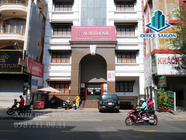 Mặt tiền tòa nhà cho thuê văn phòng EFG Building quận 10