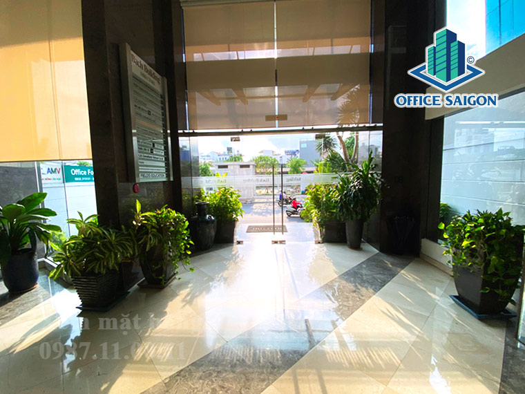 Lối ra tại tòa nhà cho thuê văn phòng IDD 1 Building Quận 1