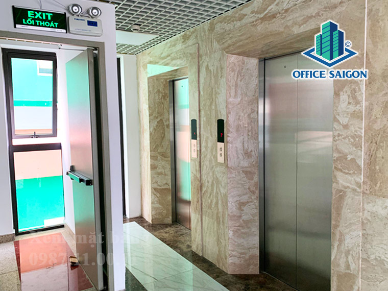 Hệ thống thang máy tại tòa nhà cho thuê văn phòng City House Building Quận 3