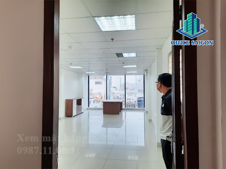 Mặt bằng trống tại tầng 5 tòa nhà Việt Á building cho thuê