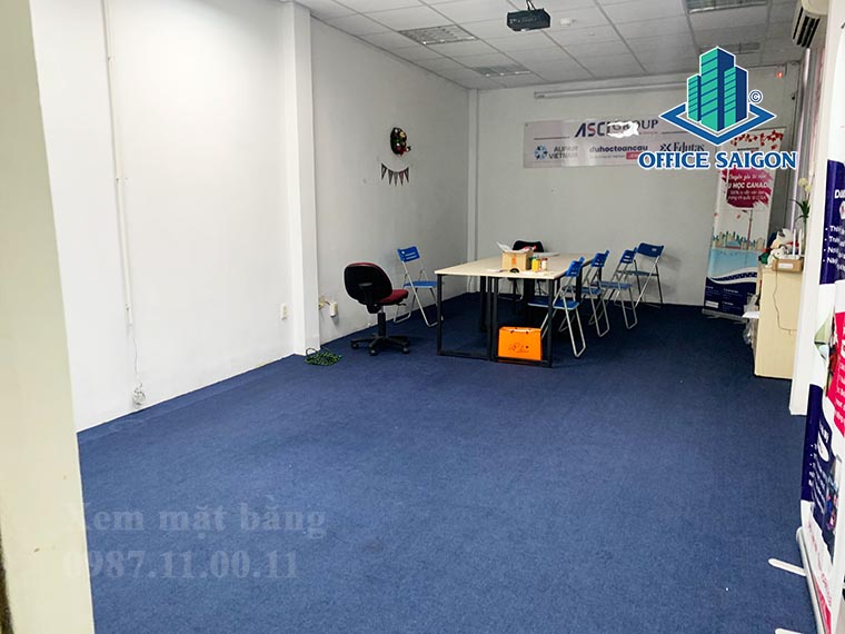 Mặt bằng trống đang cho thuê tại tầng 2 Việt Long building quận 1