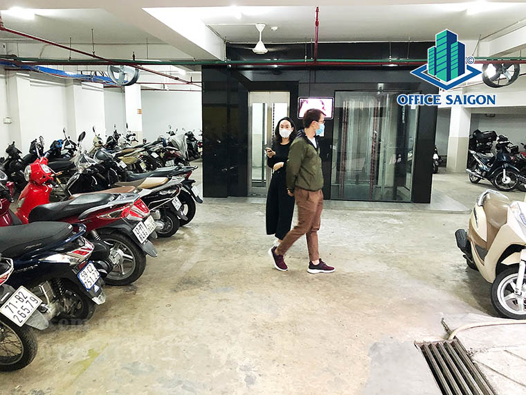 Hầm giữ xe văn phòng cho thuê Nam Việt building quận Tân Bình