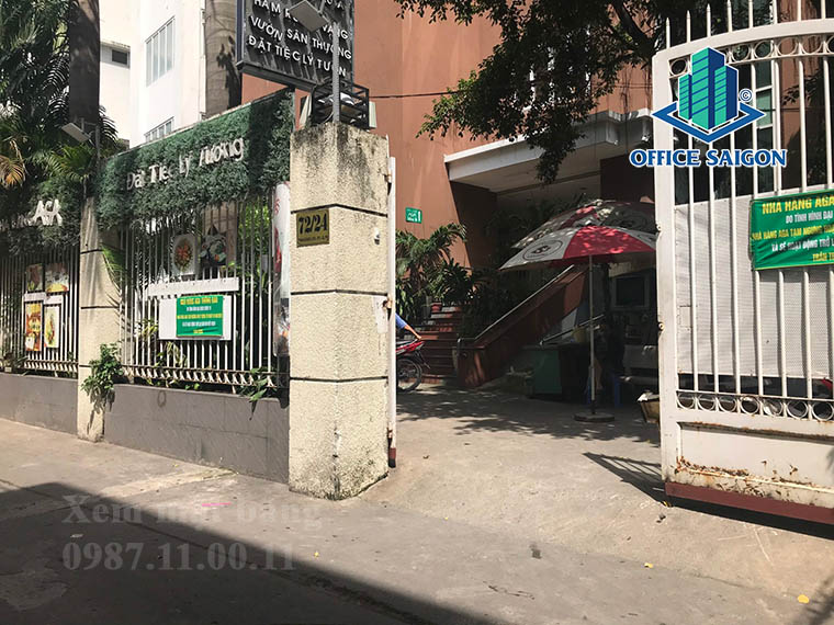 Cổng văn phòng cho thuê AGA building quận Phú Nhuận