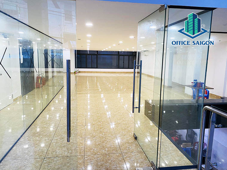Mặt bằng trống tại văn phòng cho thuê Richhome building quận 3
