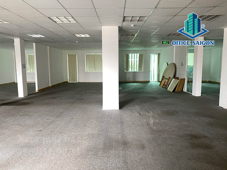 Mặt bằng trống giá tốt tại 